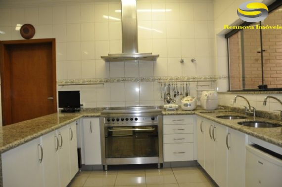 Casa de Condomínio à venda com 4 quartos, 540m² - Foto 8