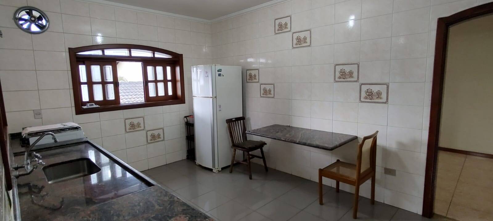 Casa de Condomínio à venda com 4 quartos, 307m² - Foto 26