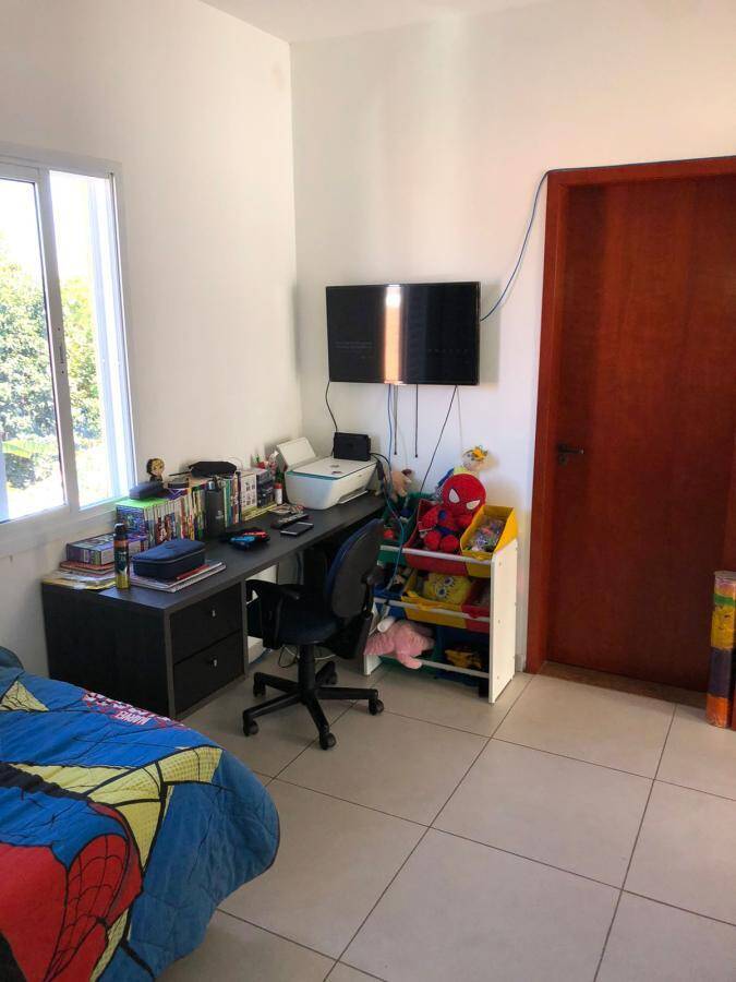 Casa de Condomínio à venda com 3 quartos, 250m² - Foto 14