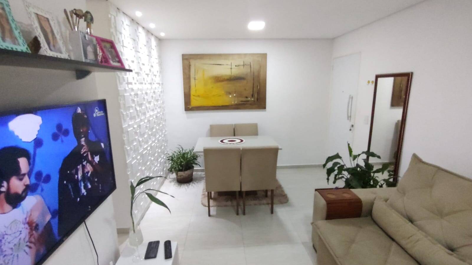 Apartamento à venda com 2 quartos, 65m² - Foto 1