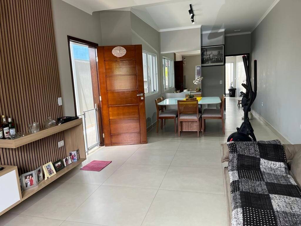 Casa de Condomínio à venda com 3 quartos, 160m² - Foto 4