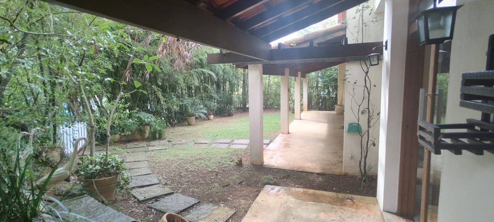 Casa de Condomínio para alugar com 3 quartos, 212m² - Foto 26