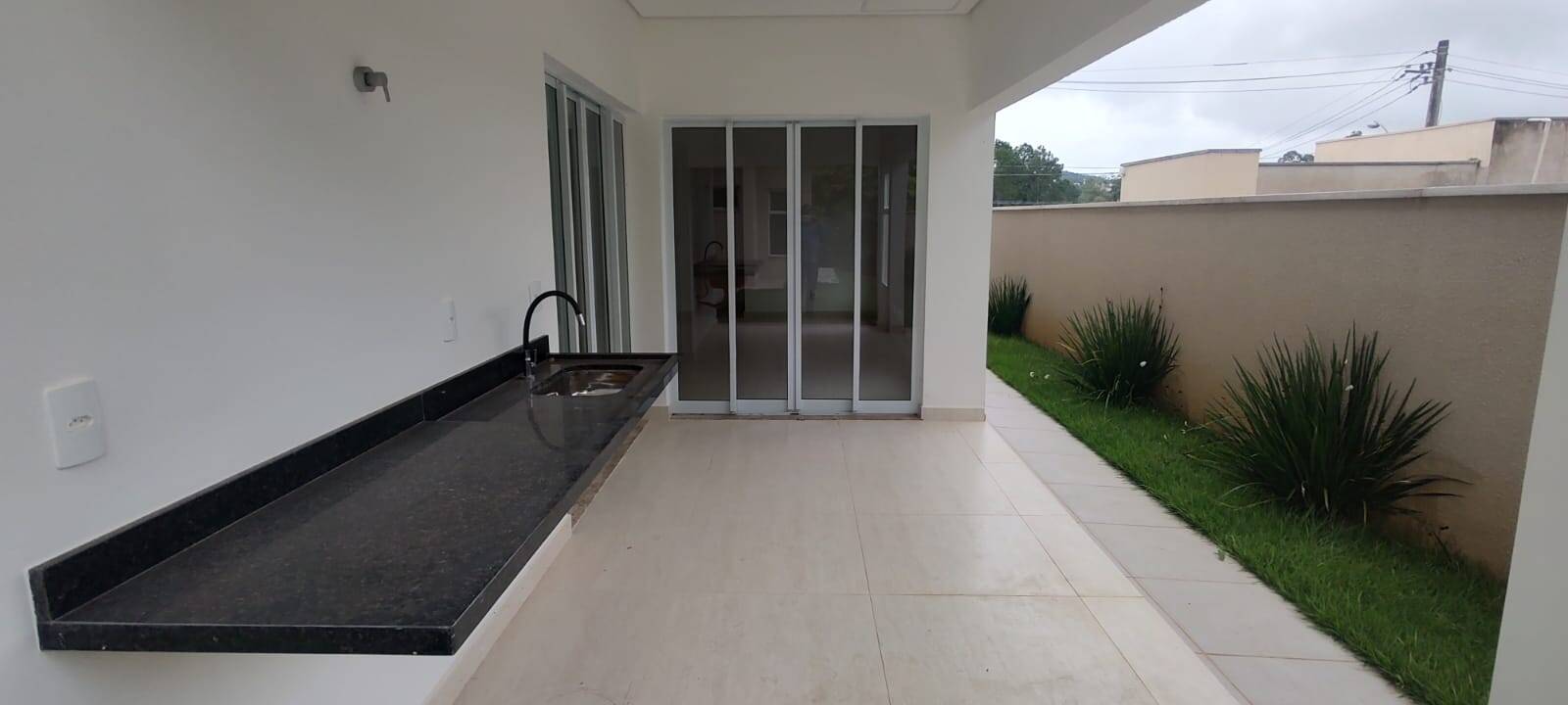 Casa de Condomínio à venda com 3 quartos, 180m² - Foto 21