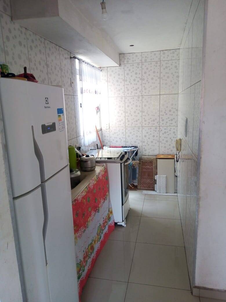 Apartamento à venda com 2 quartos, 38m² - Foto 3