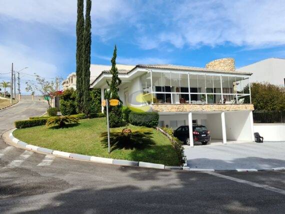 Casa de Condomínio para alugar com 4 quartos, 424m² - Foto 3