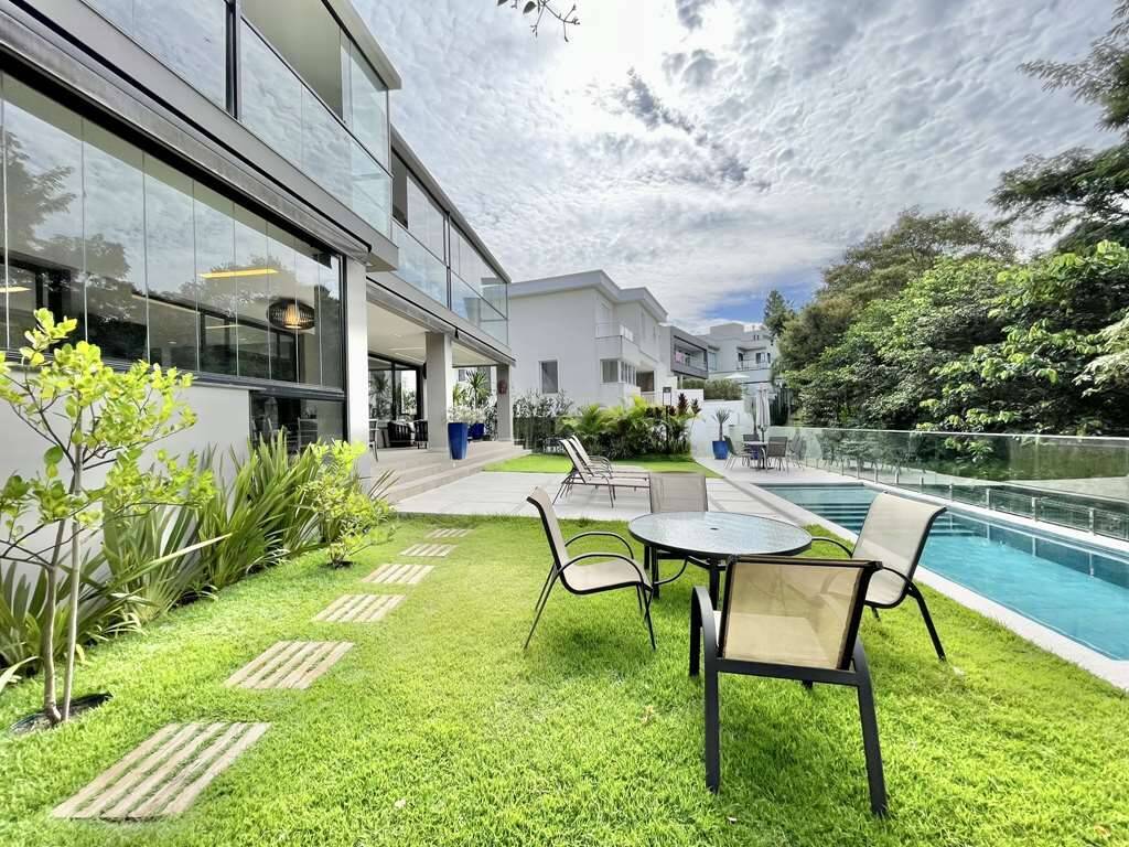 Casa de Condomínio à venda com 4 quartos, 513m² - Foto 28