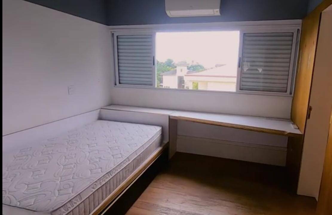 Casa de Condomínio para alugar com 3 quartos, 451m² - Foto 23