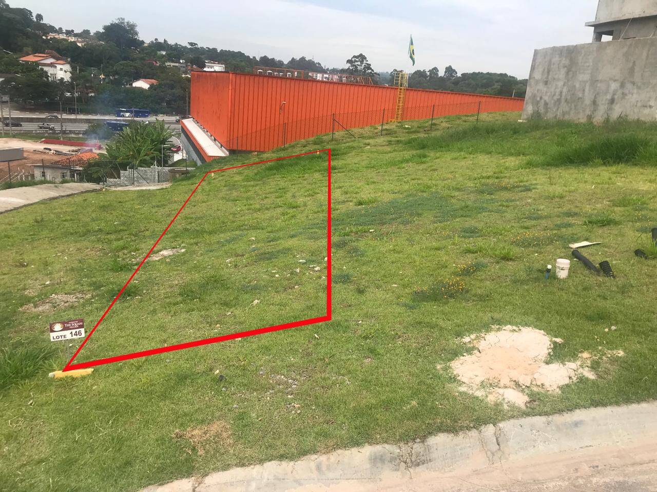 Terreno à venda, 142m² - Foto 1