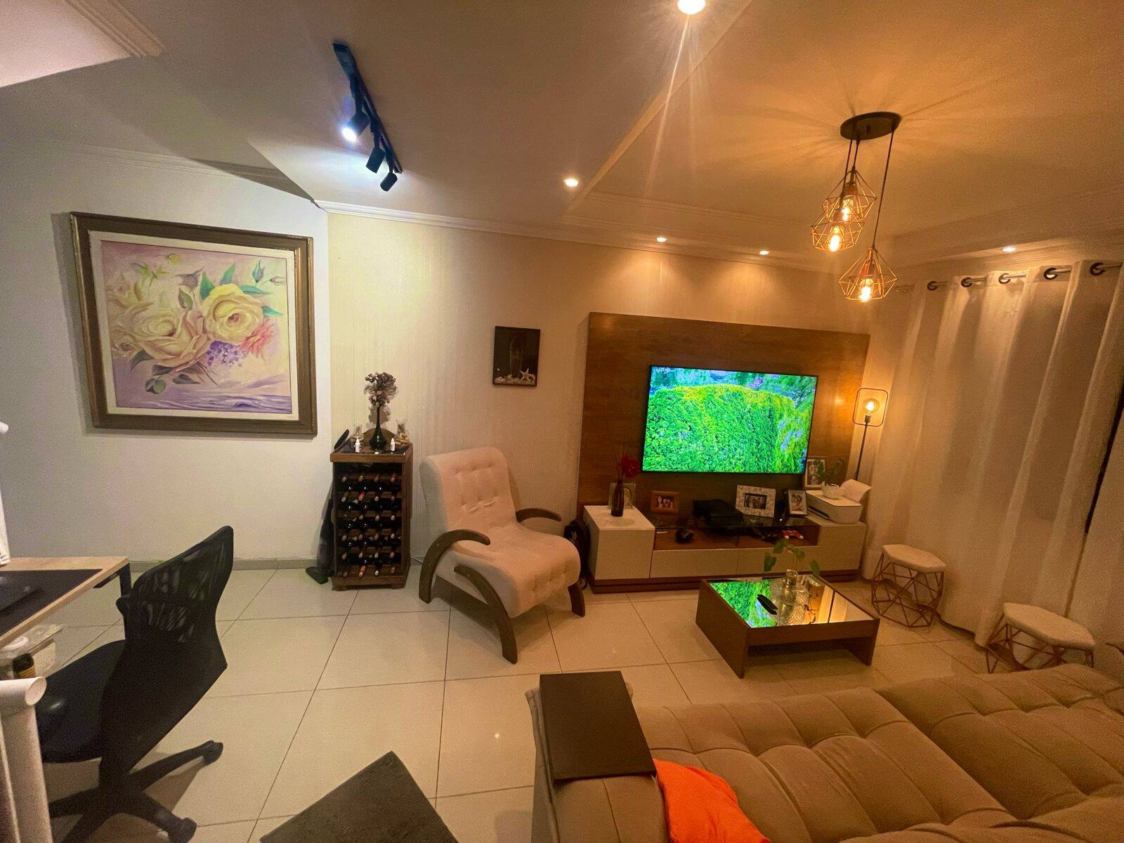 Casa de Condomínio à venda com 3 quartos, 170m² - Foto 2