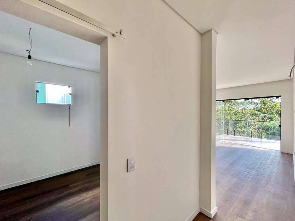 Casa de Condomínio à venda com 4 quartos, 400m² - Foto 22