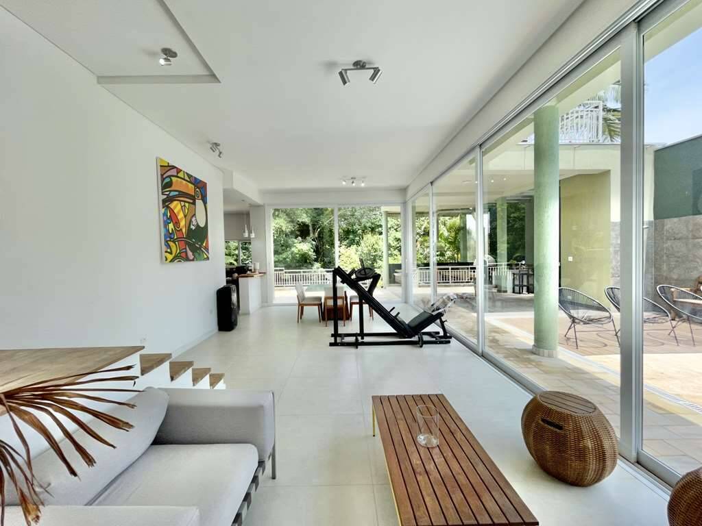 Casa de Condomínio à venda com 4 quartos, 386m² - Foto 14