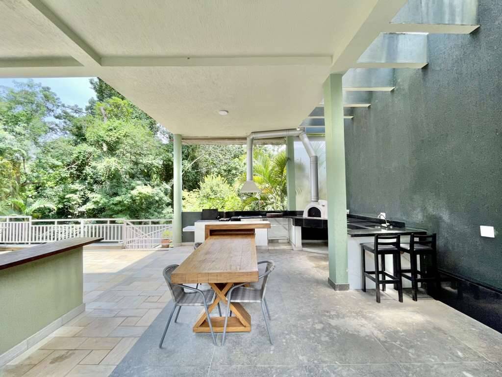 Casa de Condomínio à venda com 4 quartos, 386m² - Foto 24