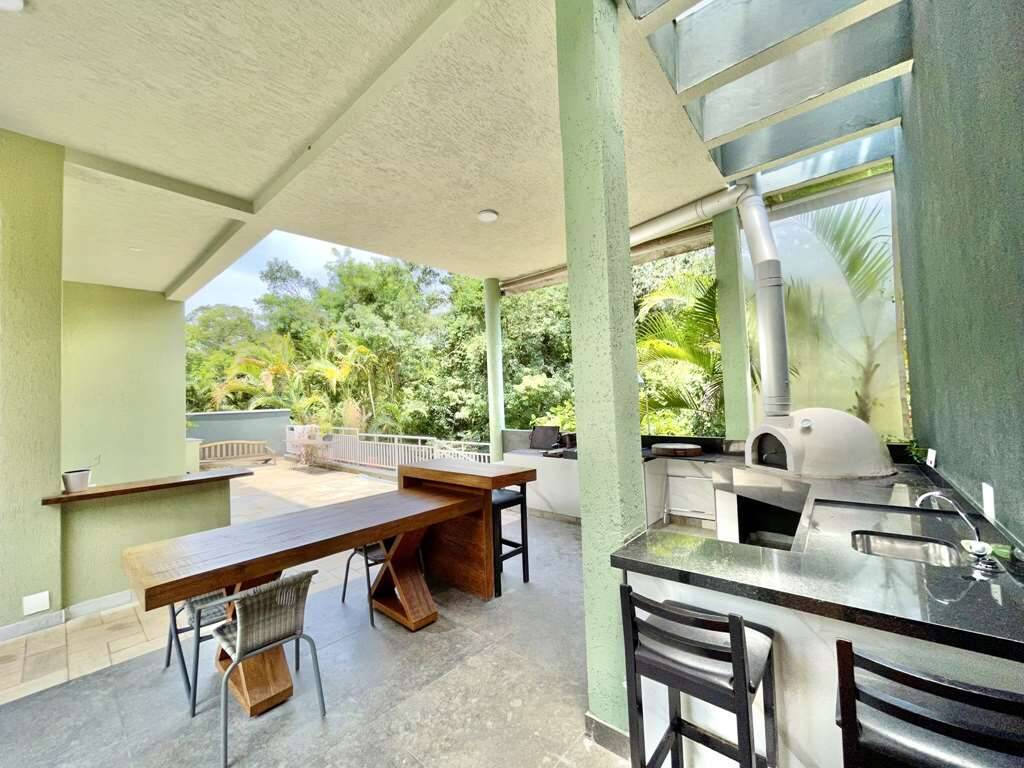 Casa de Condomínio à venda com 4 quartos, 386m² - Foto 26