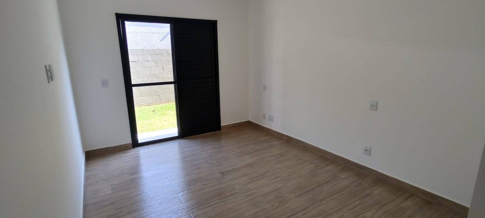 Casa à venda com 3 quartos, 245m² - Foto 15