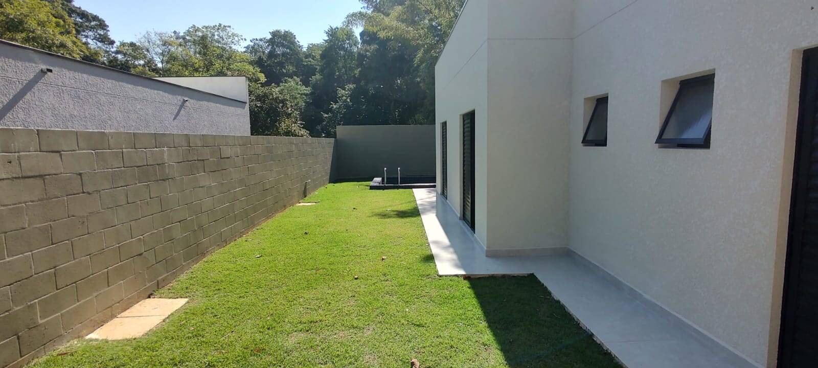 Casa à venda com 3 quartos, 245m² - Foto 17