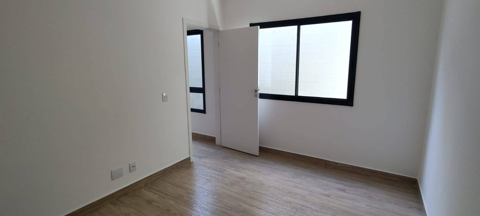 Casa à venda com 3 quartos, 245m² - Foto 27