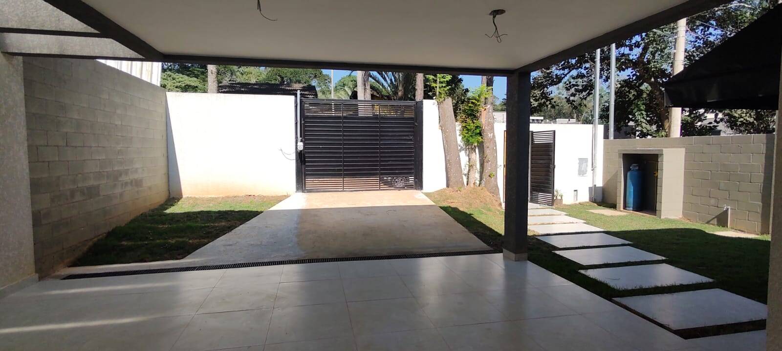 Casa à venda com 3 quartos, 245m² - Foto 6