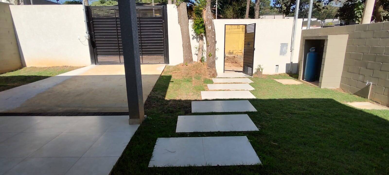 Casa à venda com 3 quartos, 245m² - Foto 5