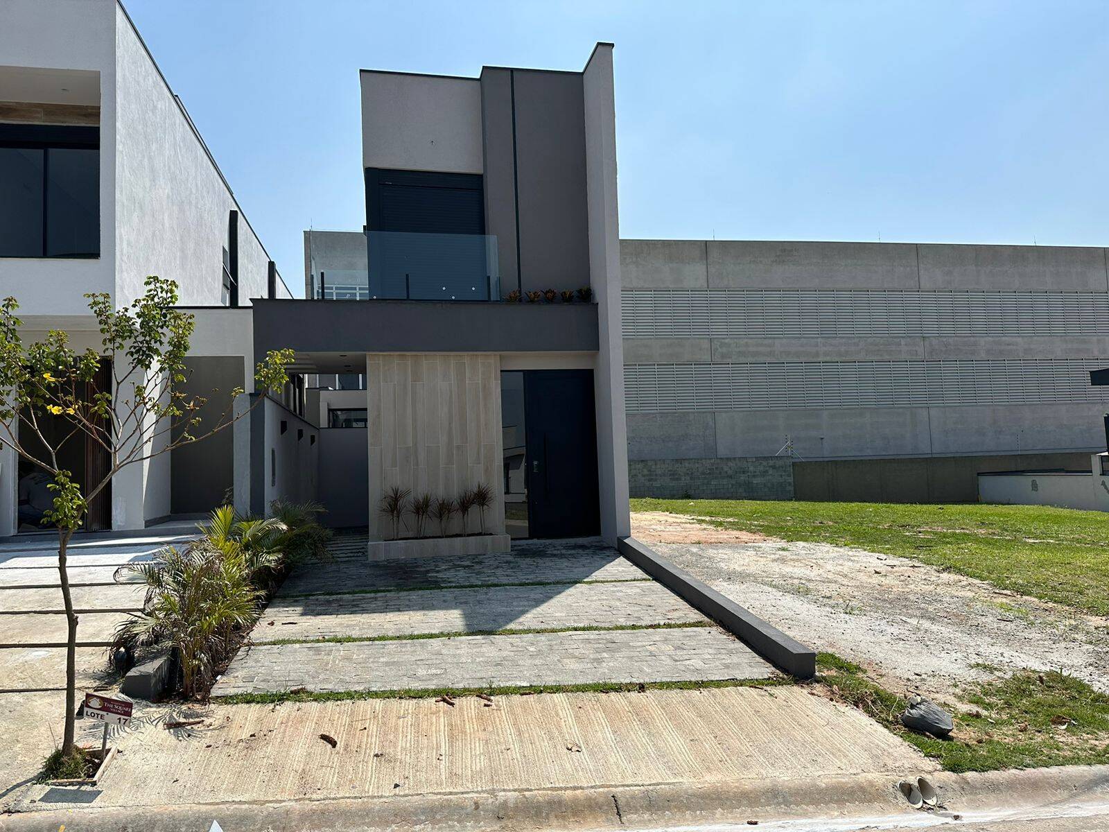 Casa de Condomínio à venda com 3 quartos, 124m² - Foto 1