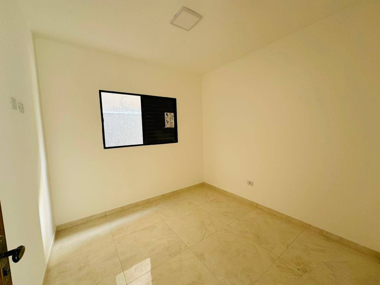 Casa à venda com 3 quartos, 105m² - Foto 11