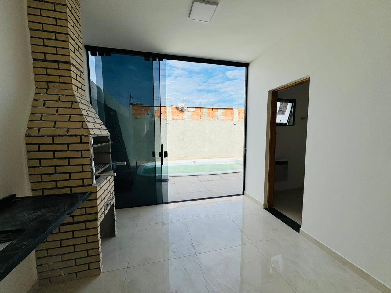 Casa à venda com 3 quartos, 105m² - Foto 6