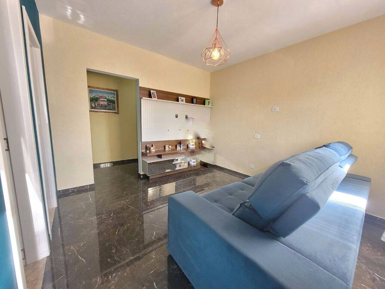 Casa à venda com 3 quartos, 120m² - Foto 1