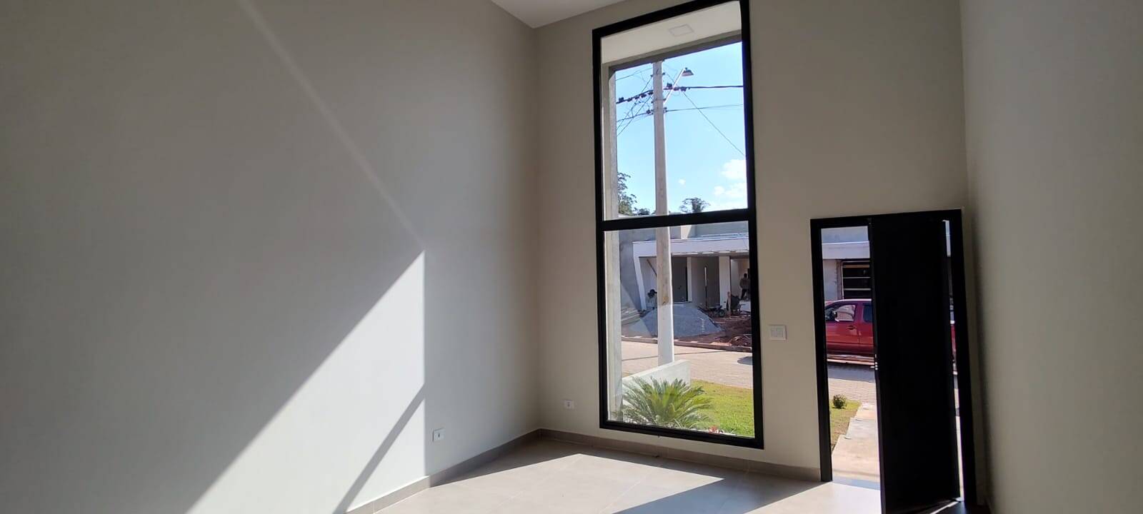 Casa à venda com 3 quartos, 106m² - Foto 3