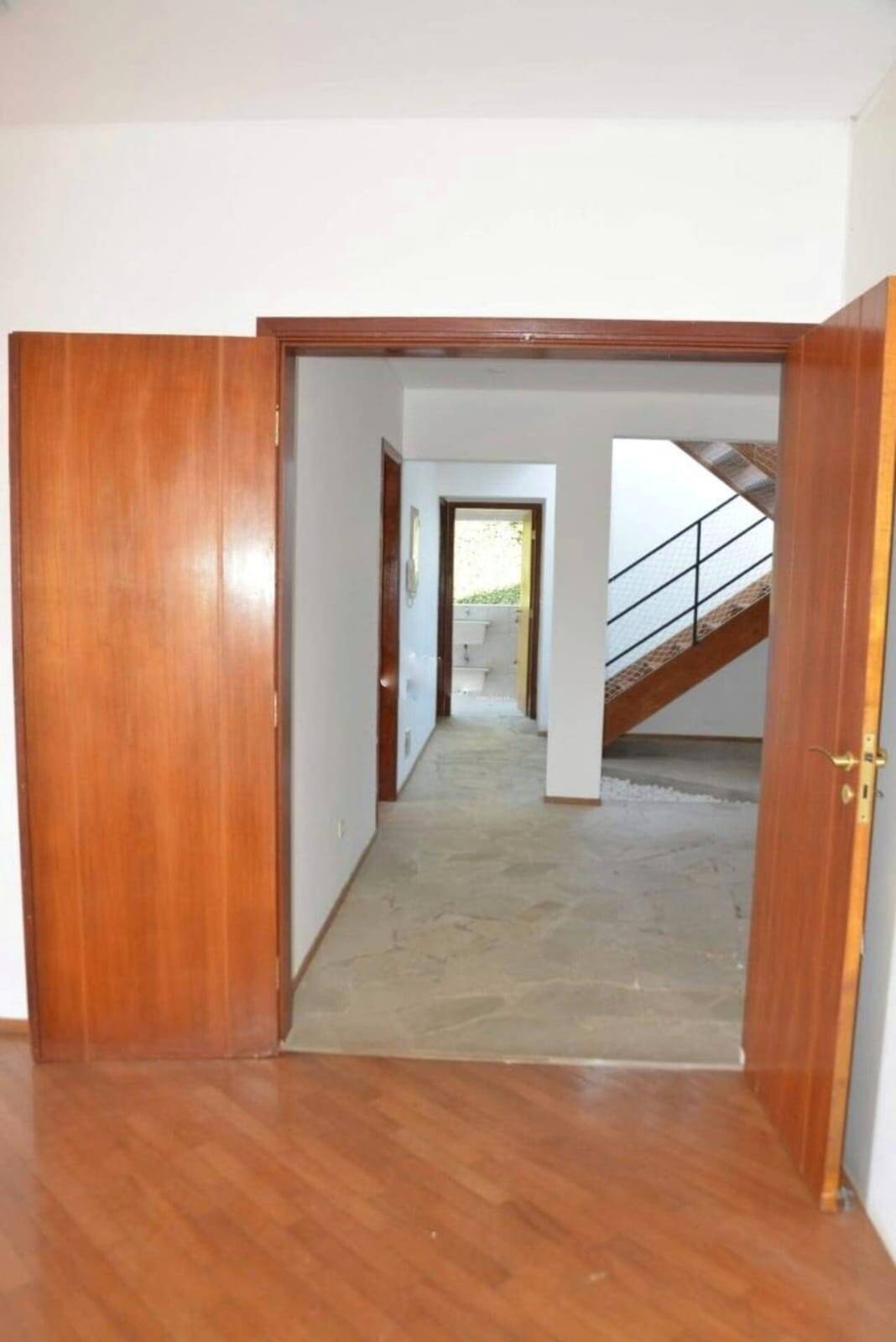 Casa para alugar com 4 quartos, 200m² - Foto 4