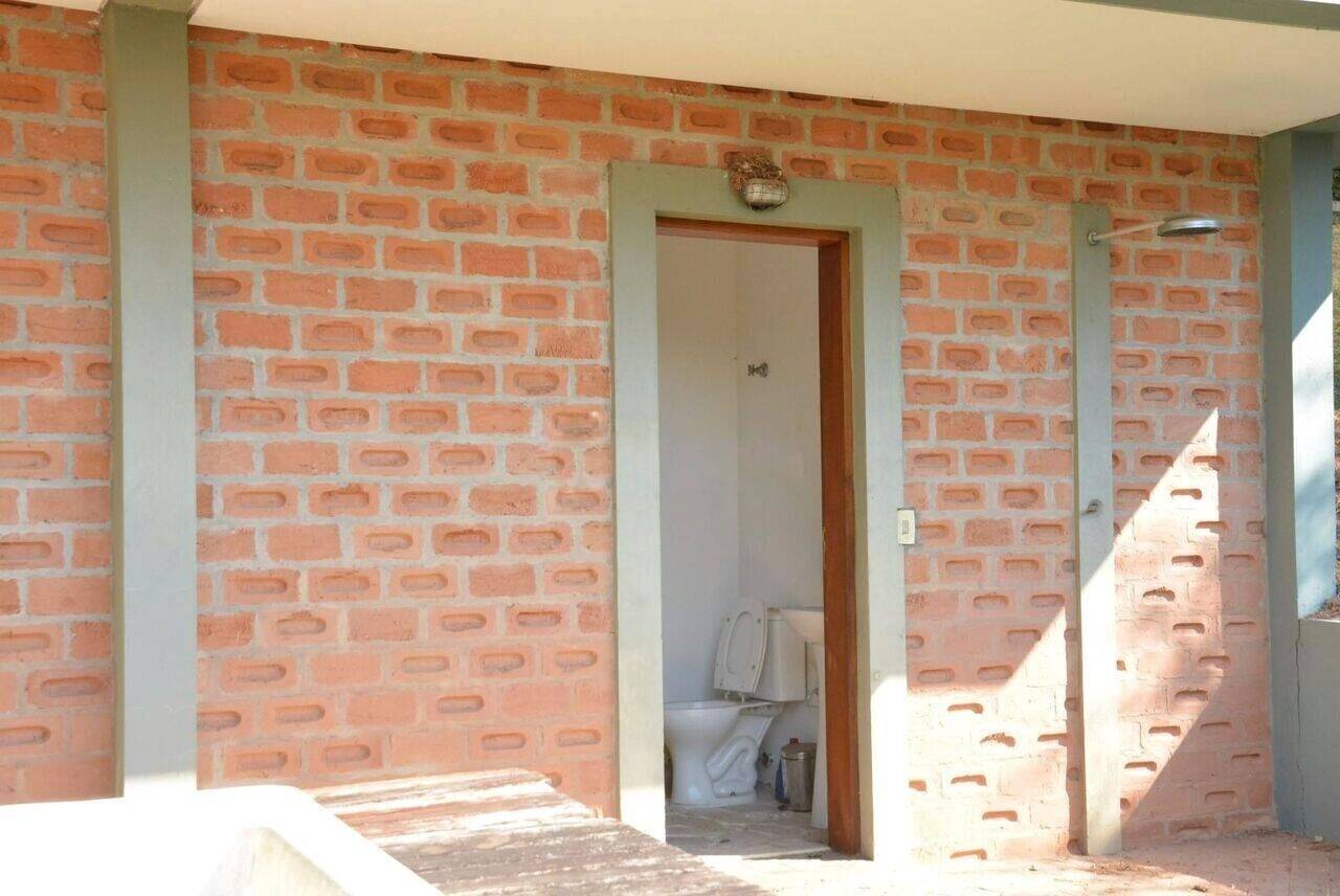 Casa para alugar com 4 quartos, 200m² - Foto 34