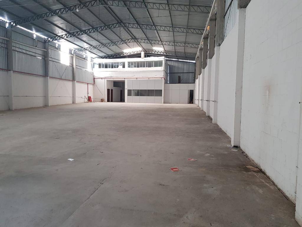 Depósito-Galpão-Armazém para alugar, 1000m² - Foto 5