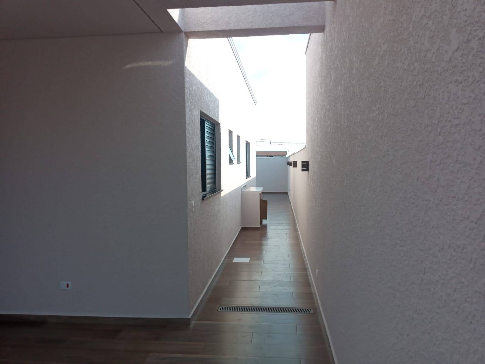 Casa à venda com 2 quartos, 105m² - Foto 12