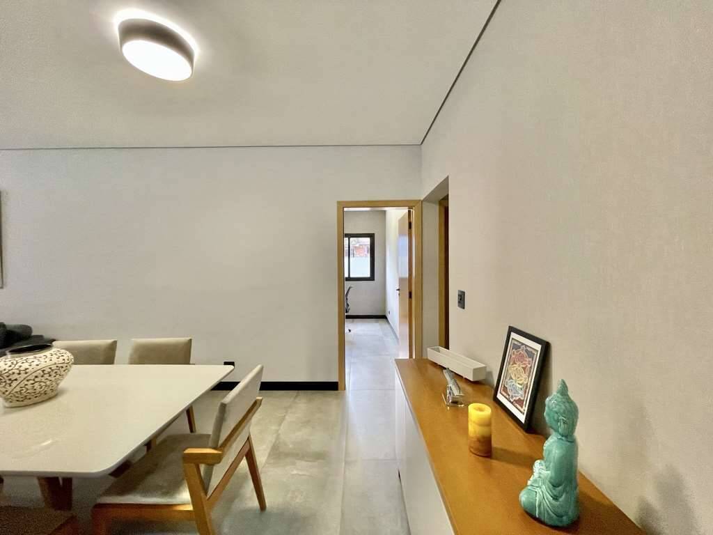 Casa à venda com 3 quartos, 321m² - Foto 20