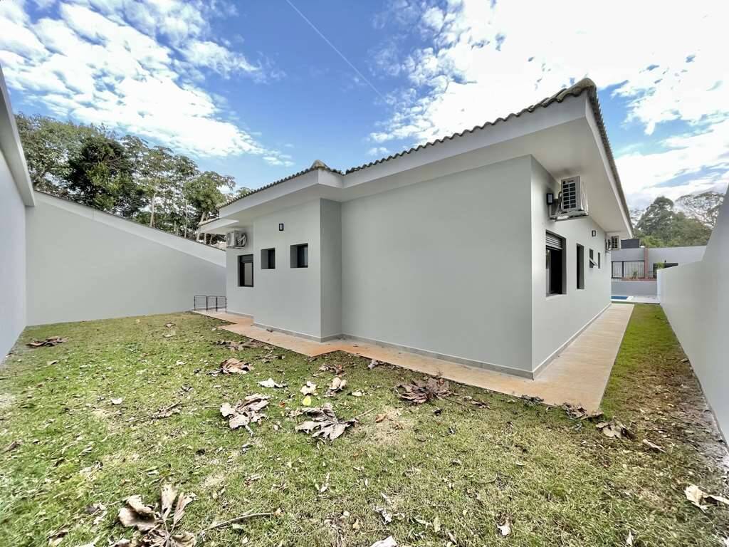 Casa à venda com 3 quartos, 321m² - Foto 33