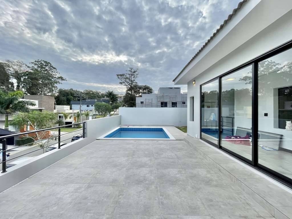 Casa à venda com 3 quartos, 321m² - Foto 38