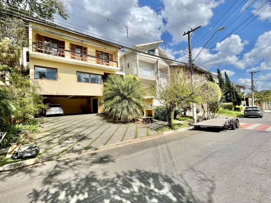 Casa de Condomínio à venda com 3 quartos, 360m² - Foto 6