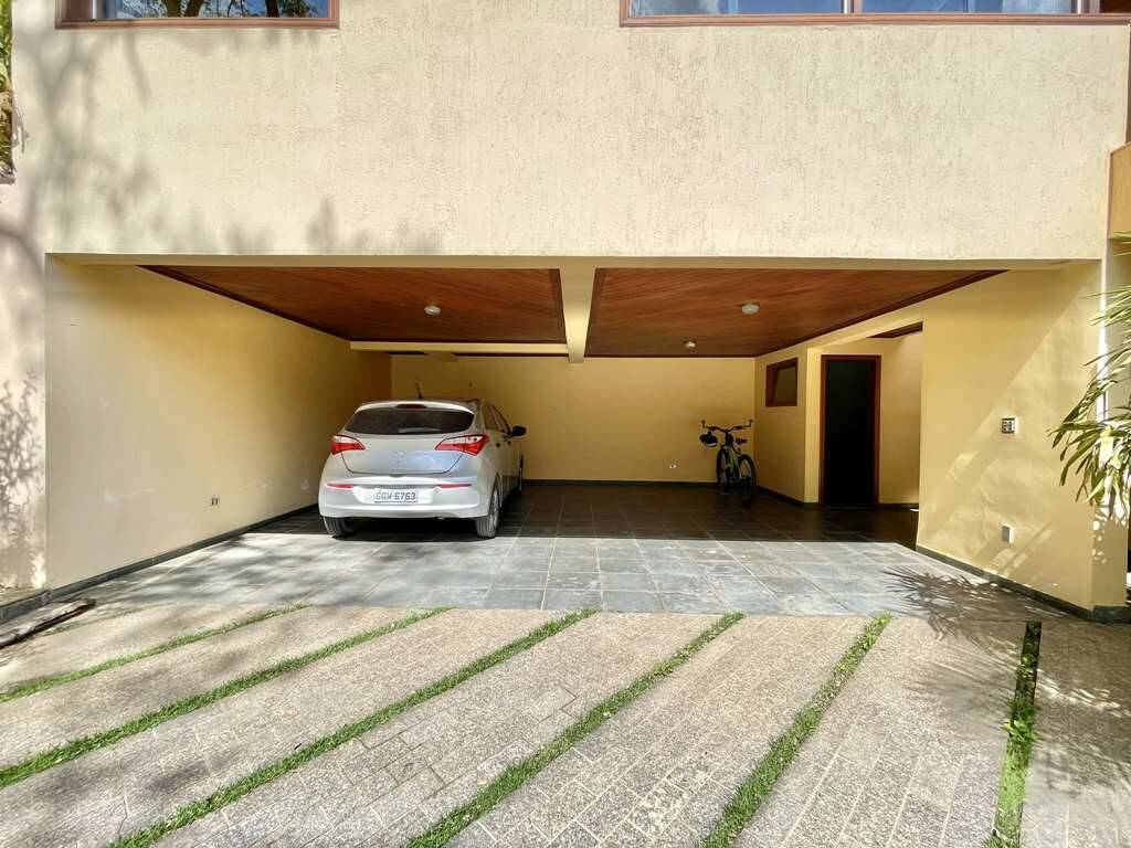 Casa de Condomínio à venda com 3 quartos, 360m² - Foto 10