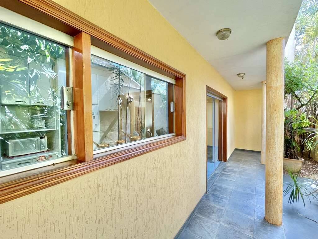 Casa de Condomínio à venda com 3 quartos, 360m² - Foto 21