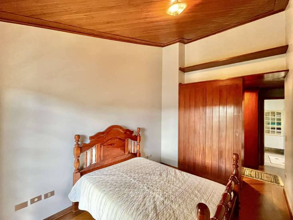 Casa de Condomínio à venda com 3 quartos, 360m² - Foto 51