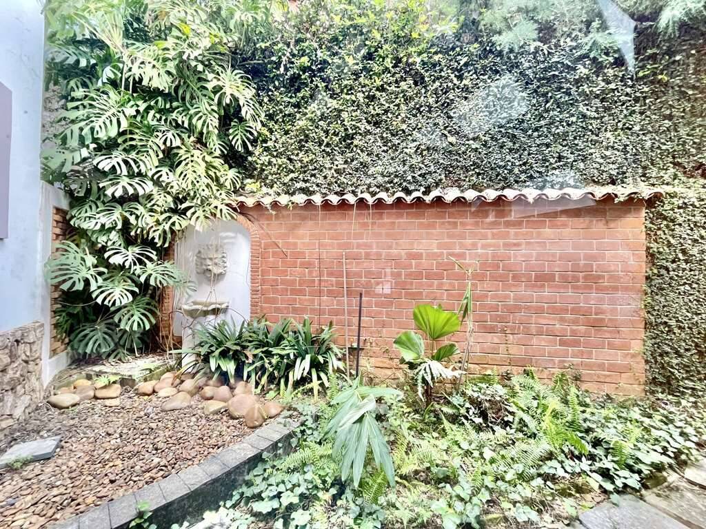 Casa de Condomínio à venda com 4 quartos, 372m² - Foto 51