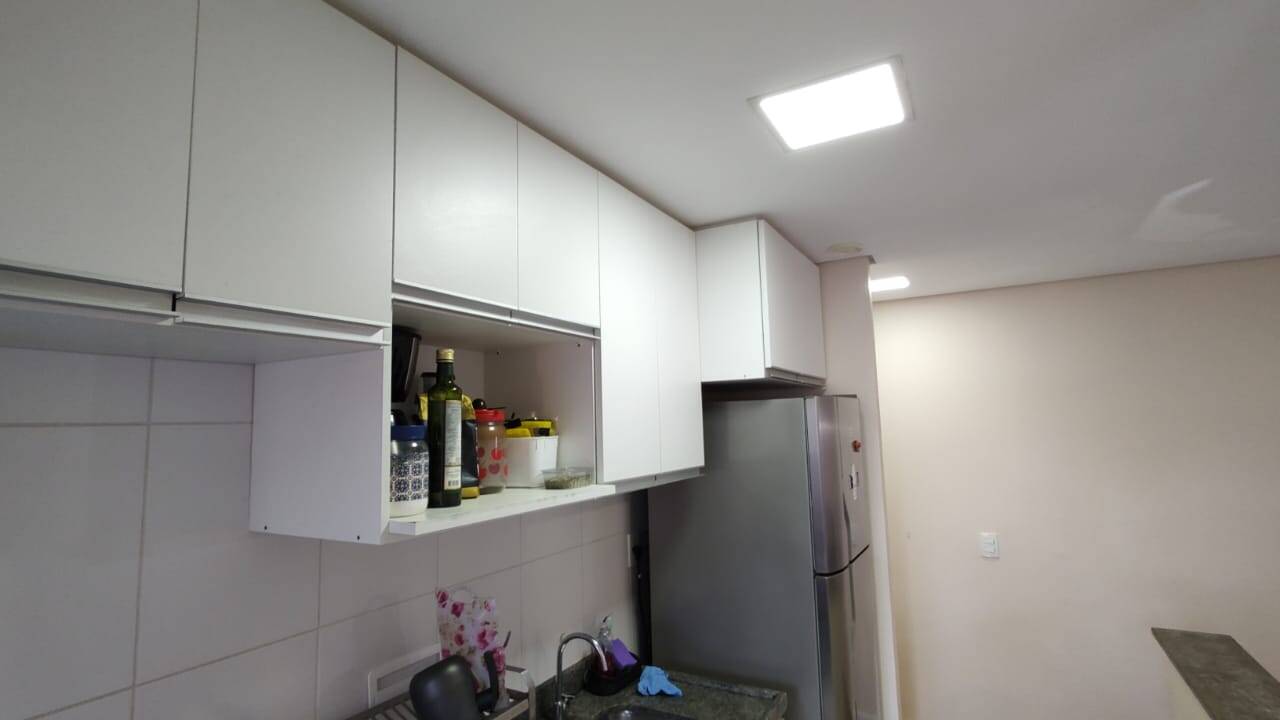 Apartamento à venda com 2 quartos, 45m² - Foto 7