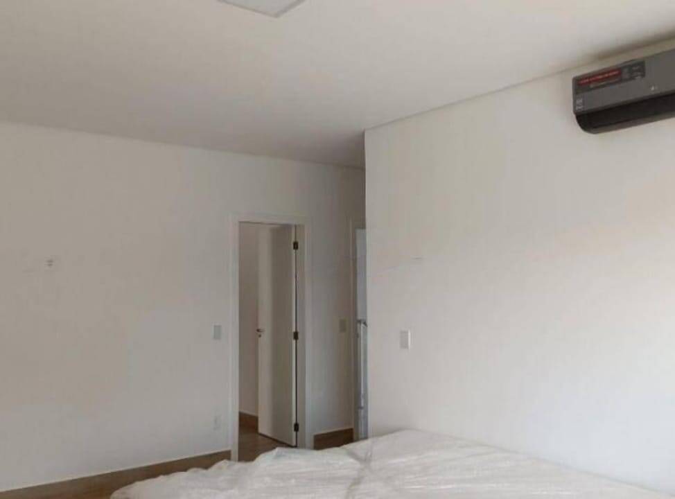 Casa de Condomínio para alugar com 4 quartos, 307m² - Foto 12