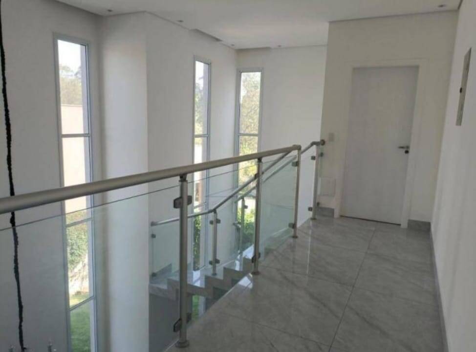 Casa de Condomínio para alugar com 4 quartos, 307m² - Foto 17