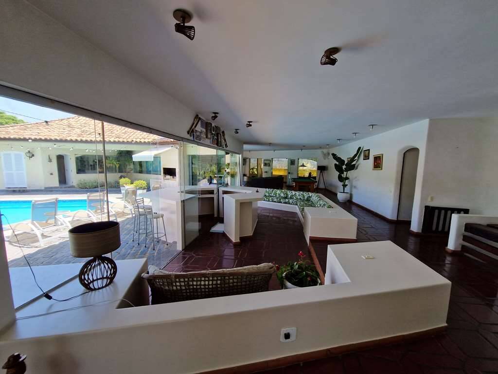 Casa à venda e aluguel com 4 quartos, 578m² - Foto 5