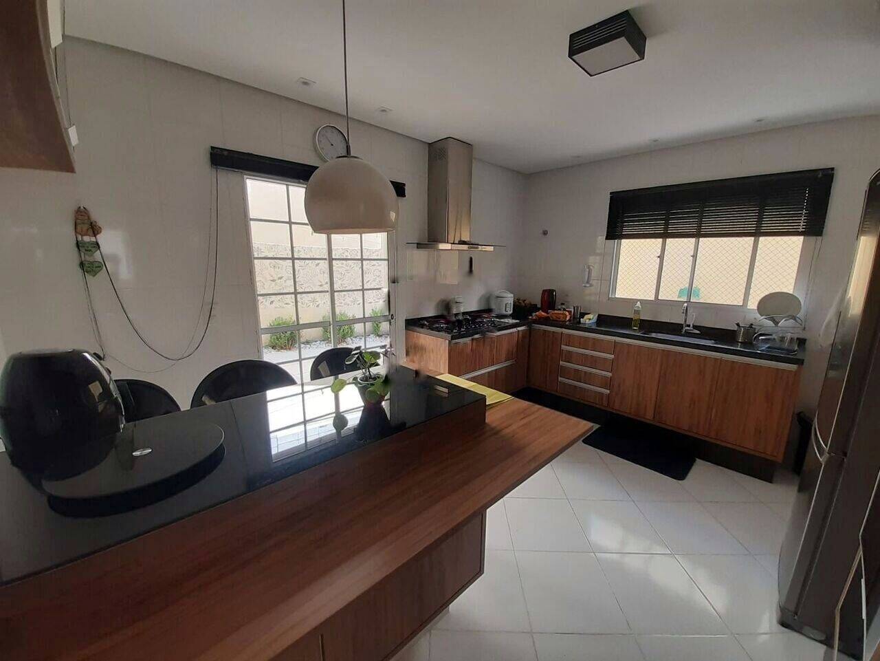 Casa de Condomínio à venda com 3 quartos, 125m² - Foto 5