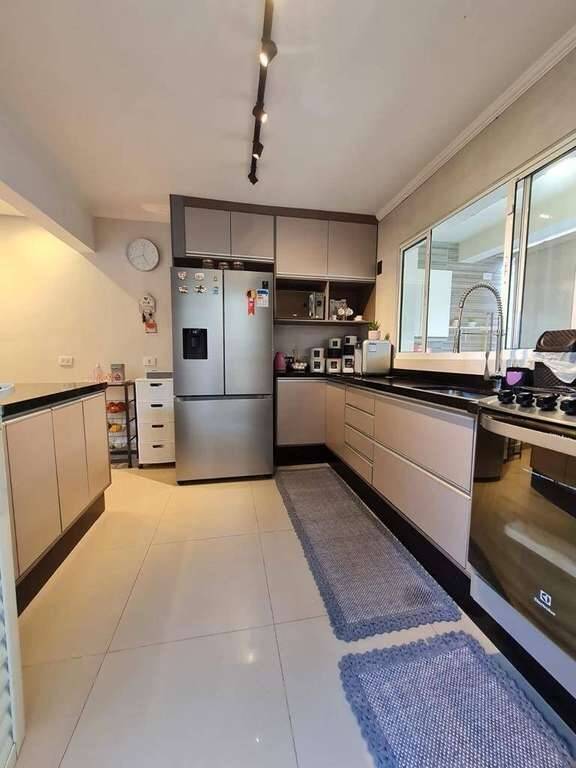 Casa à venda com 3 quartos, 97m² - Foto 9