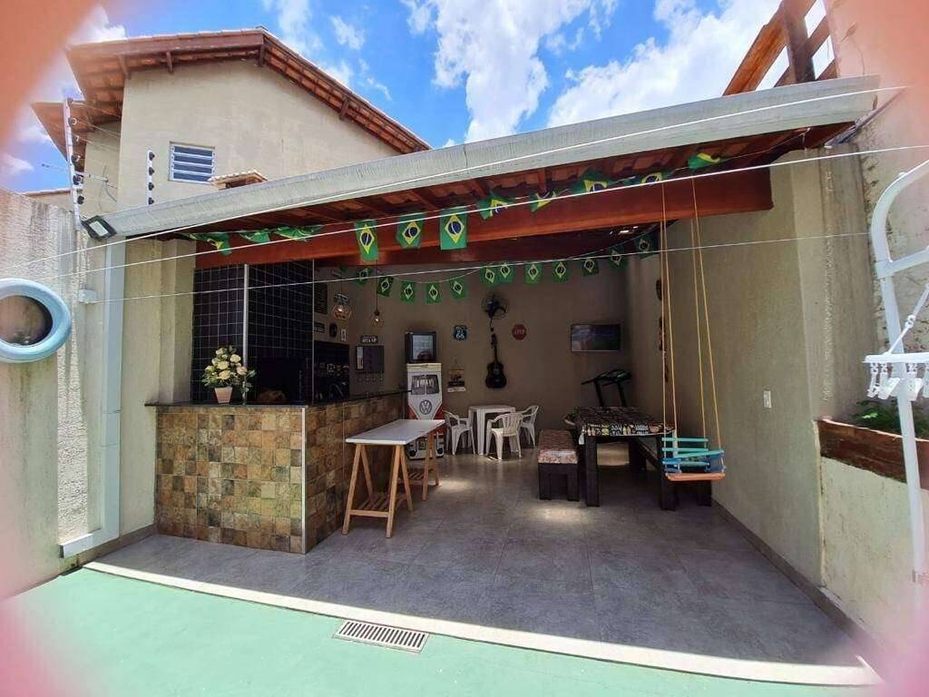 Casa à venda com 3 quartos, 97m² - Foto 19