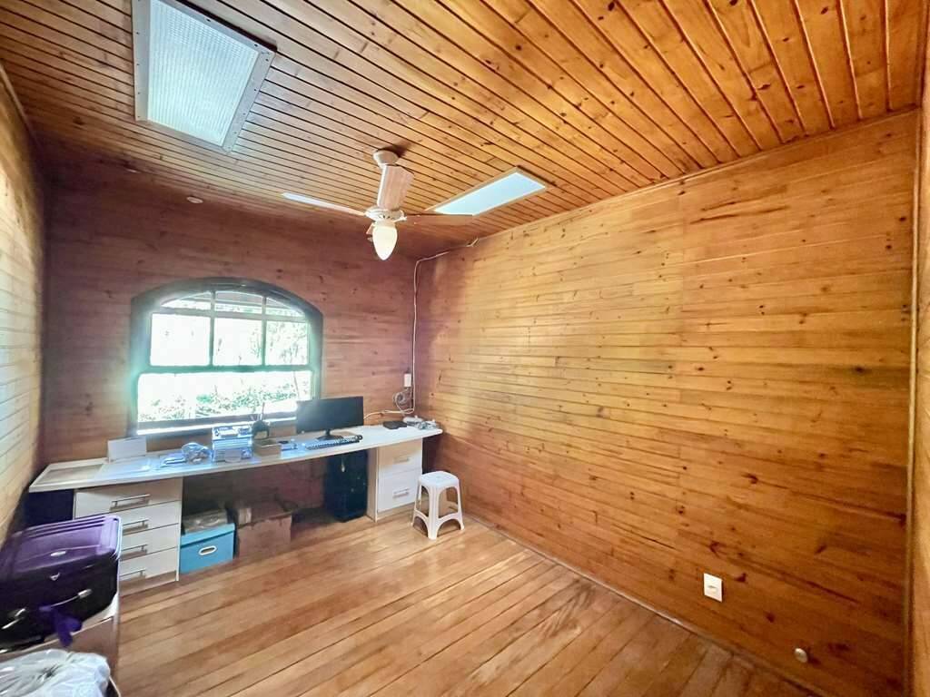 Casa à venda com 4 quartos, 464m² - Foto 12