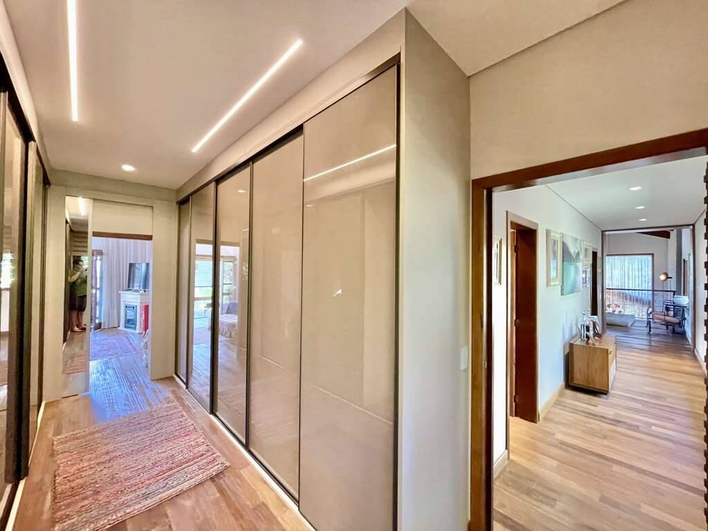 Casa de Condomínio à venda com 7 quartos, 920m² - Foto 33