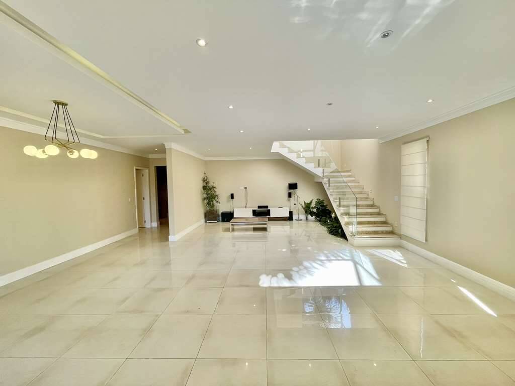 Casa de Condomínio à venda com 3 quartos, 280m² - Foto 9