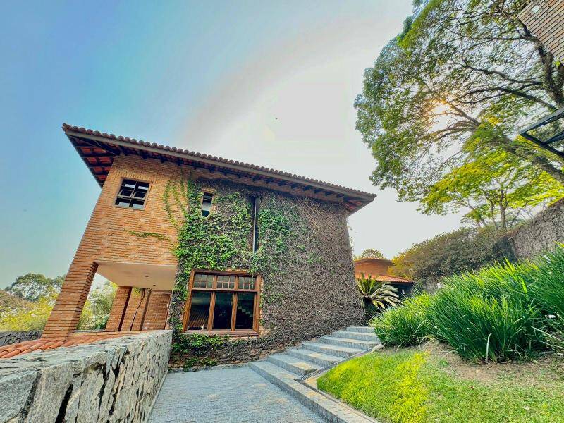 Casa de Condomínio à venda com 5 quartos, 623m² - Foto 3